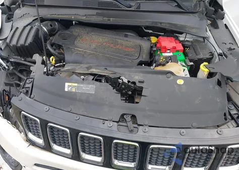 2020 Jeep Compass Latitude Fwd z USA, uszkodzony, nr VIN 3C4NJCBB8LT176871